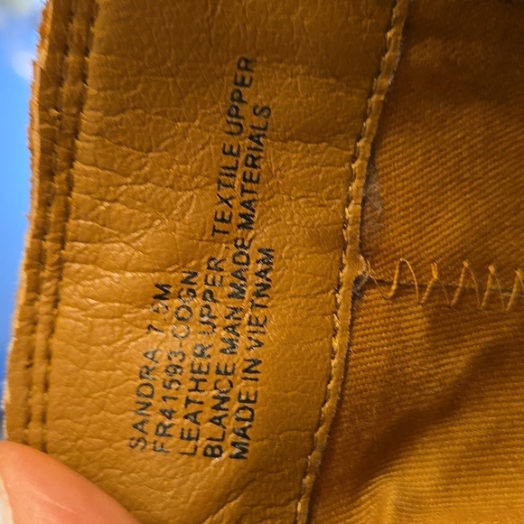 Frye Sandra Chelsea Boots - Suede Ankle Boots In Chestnut NWOB - Picture 12 of 12